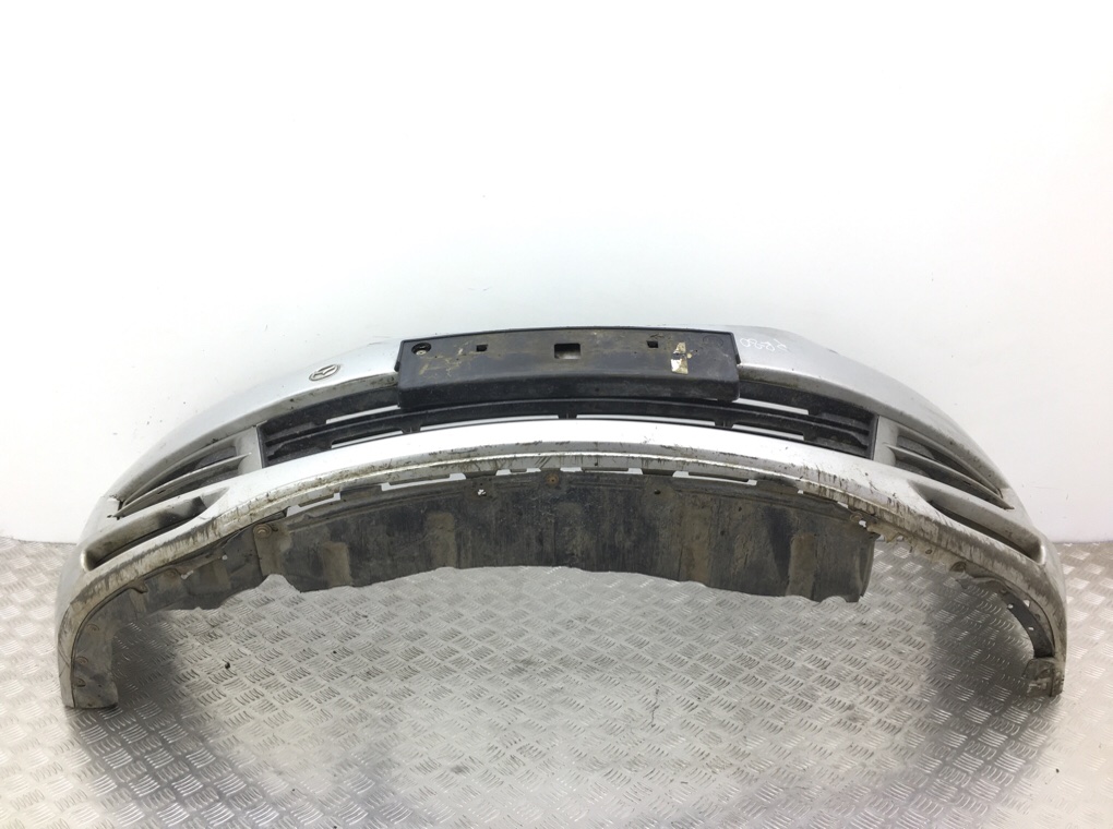 Бампер передний бу для Mazda 6  2 2.0 TD,  2008 г.