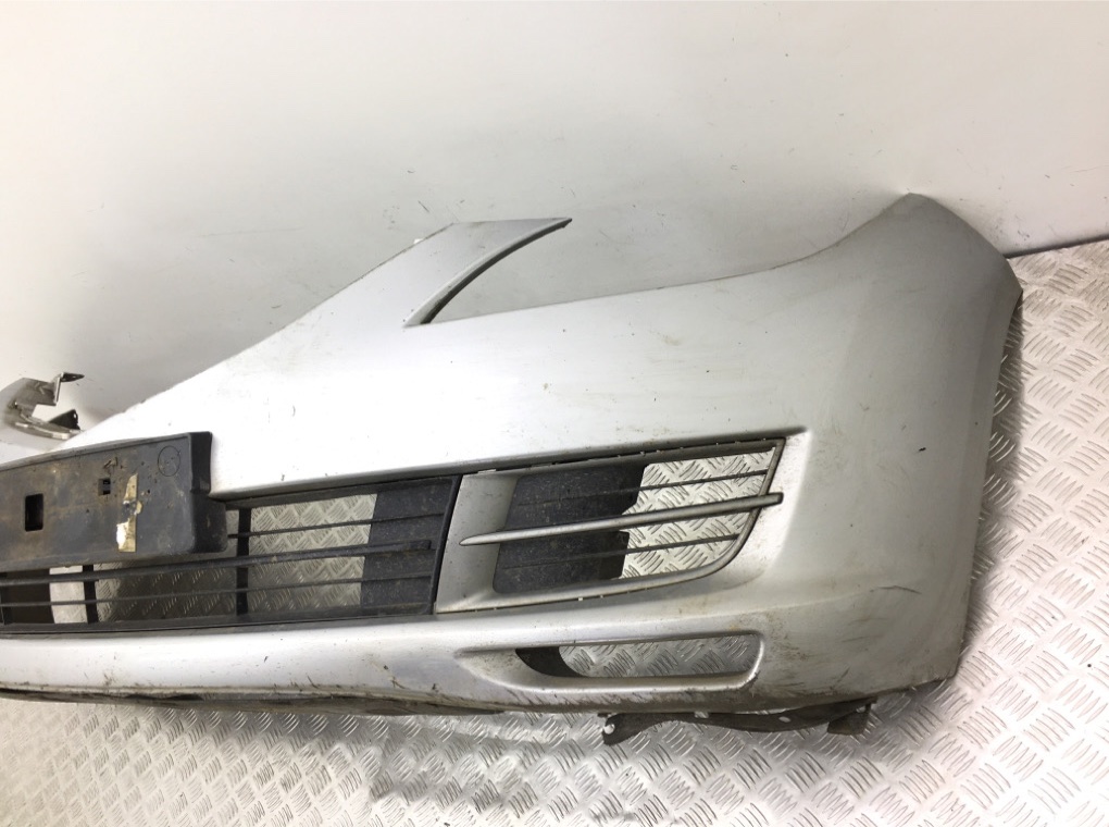 Бампер передний бу для Mazda 6  2 2.0 TD,  2008 г.