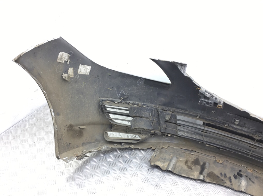 Бампер передний бу для Mazda 6  2 2.0 TD,  2008 г.