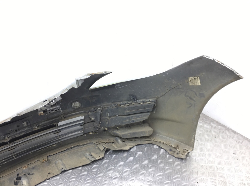 Бампер передний бу для Mazda 6  2 2.0 TD,  2008 г.