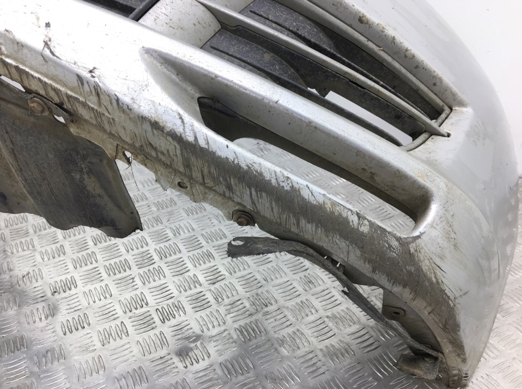 Бампер передний бу для Mazda 6  2 2.0 TD,  2008 г.