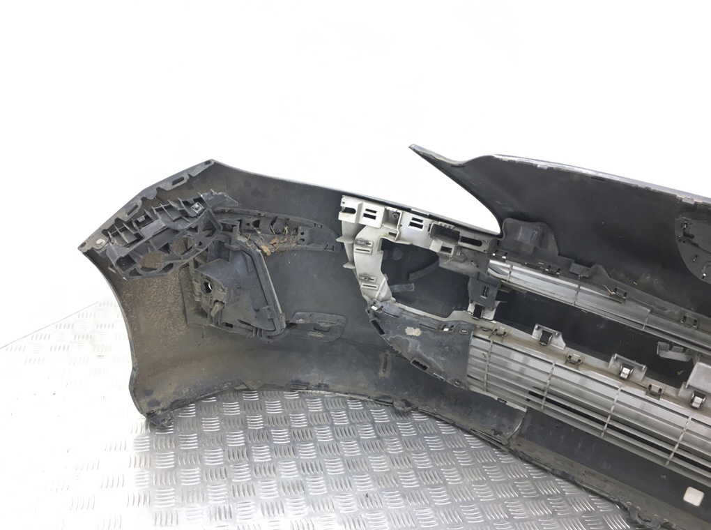 Бампер передний бу для Peugeot 308 T7 1.6 i, 2009 г. Бампер передний бу для Peugeot 308 T7 1.6 i, 2009 г.