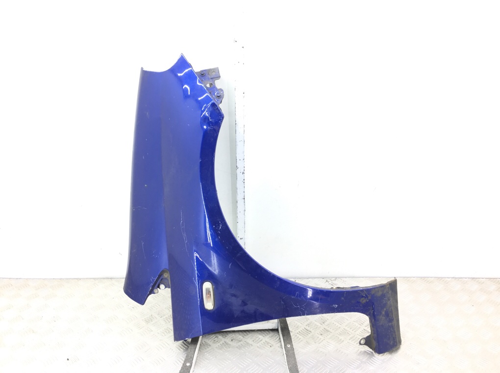 Крыло переднее правое бу для Fiat Punto 3 1.4 i, 2009 г.