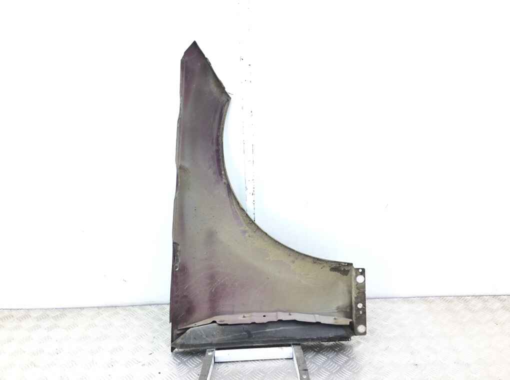 Крыло переднее левое бу для Mercedes C W204 2.2 CDi,  2008 г.