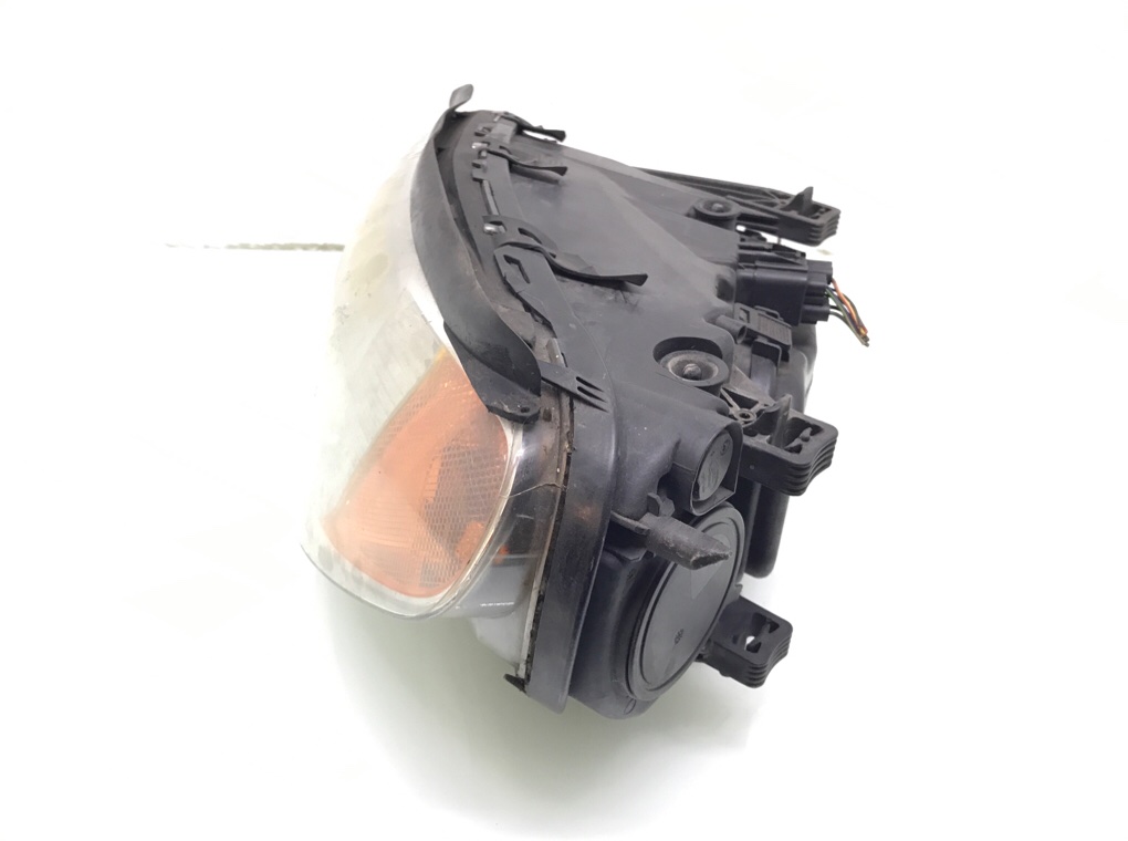 Фара левая бу для Volvo V70 3 2.0 D,  2010 г.