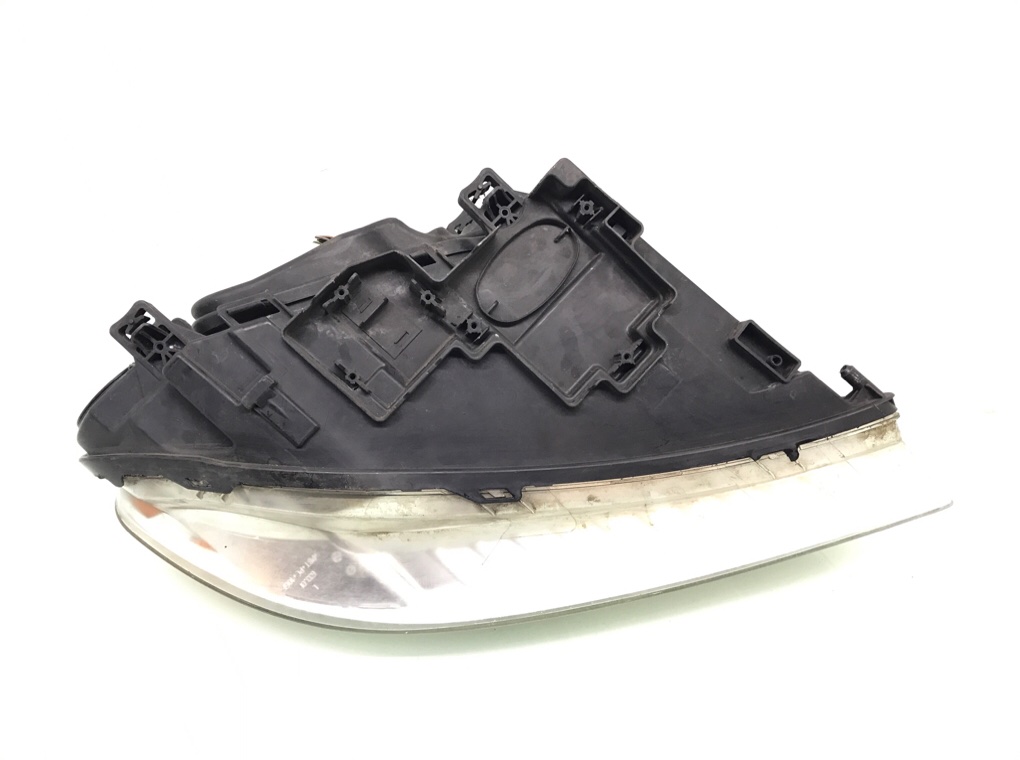 Фара левая бу для Volvo V70 3 2.0 D,  2010 г.