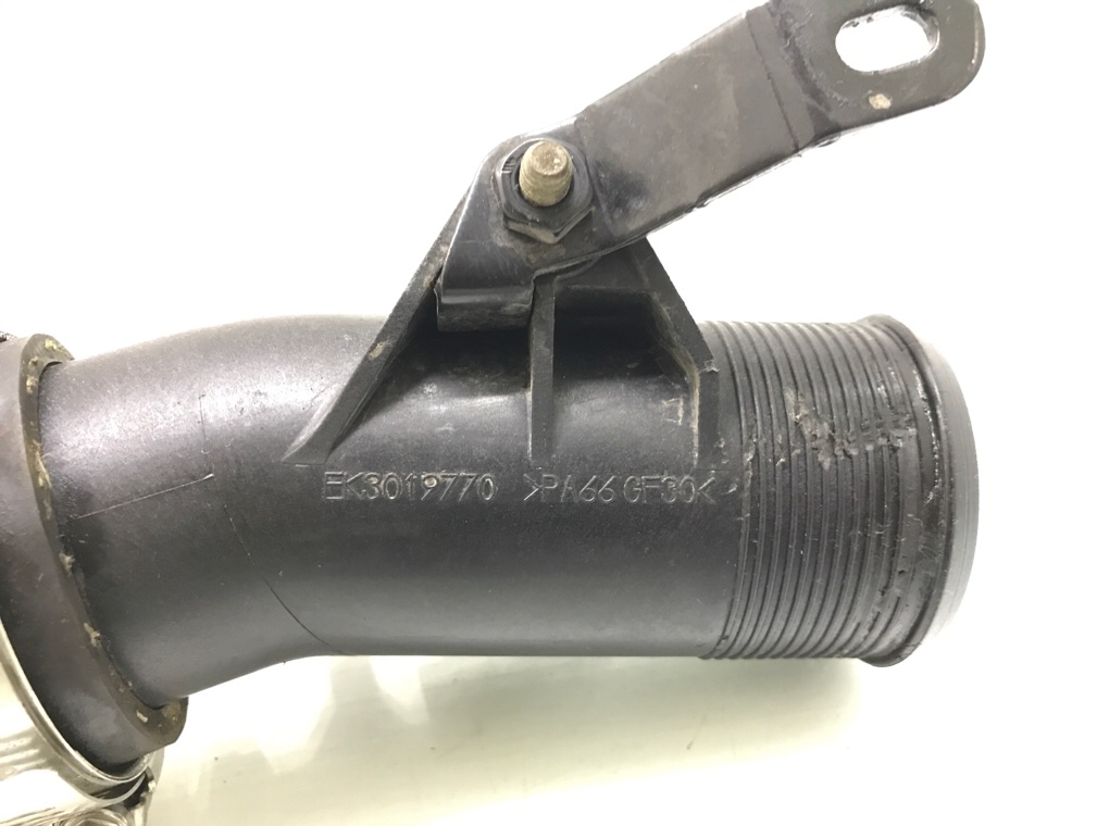 Патрубок интеркулера бу для Ford Focus 3 1.0 Ti,  2014 г.