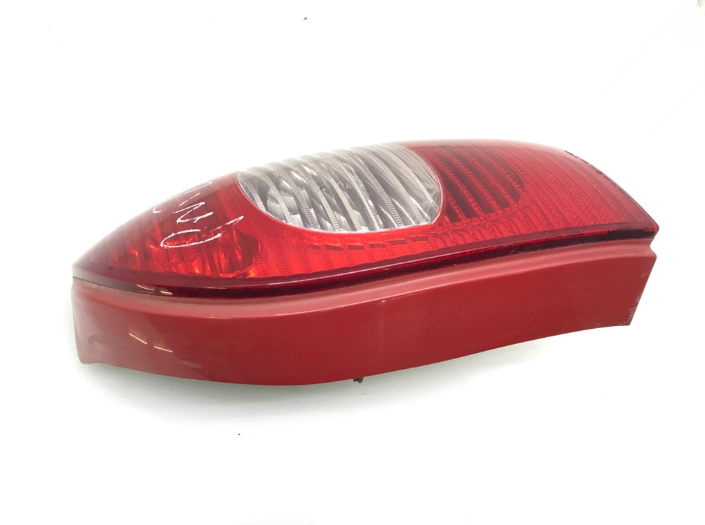 Фонарь задний правый бу для Citroen Xsara Picasso  2.0 i,  2005 г.