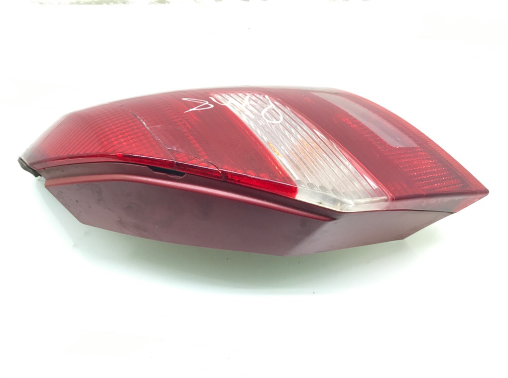 Фонарь задний правый бу для Skoda Fabia 2 1.6 TDi,  2010 г.