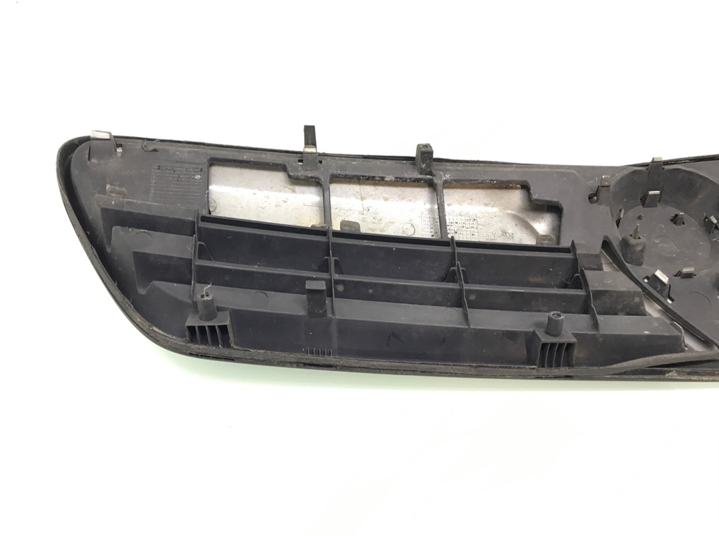 Решетка радиатора бу для Opel Meriva A 1.6 i,  2010 г.