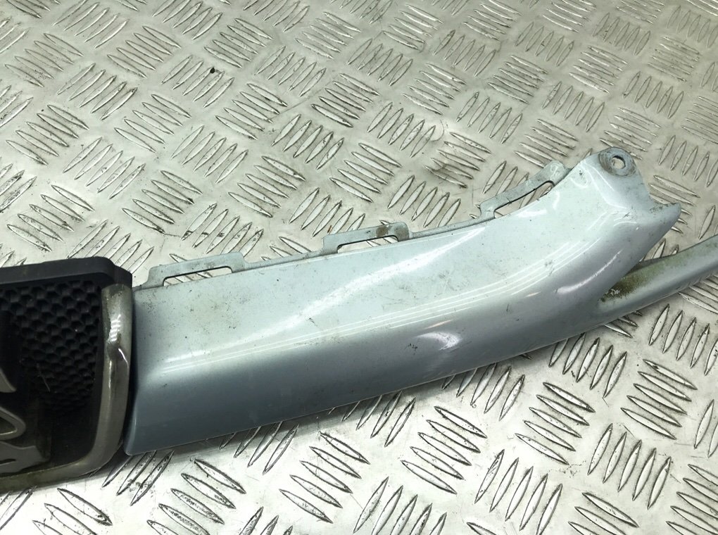 Решетка радиатора бу для Peugeot 206 1.4 HDi, 2004 г. Решетка радиатора бу для Peugeot 206 1.4 HDi, 2004 г.