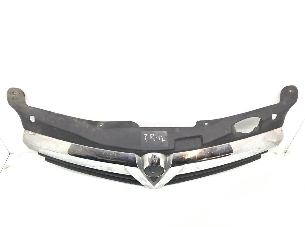 Решетка радиатора бу для Opel Astra H 1.4 i, 2010 г. Решетка радиатора бу для Opel Astra H 1.4 i, 2010 г.