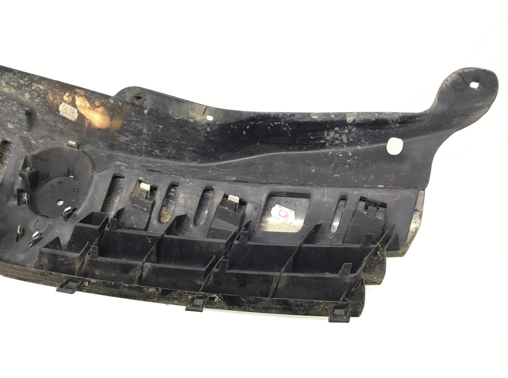 Решетка радиатора бу для Opel Astra H 1.4 i, 2010 г. Решетка радиатора бу для Opel Astra H 1.4 i, 2010 г.