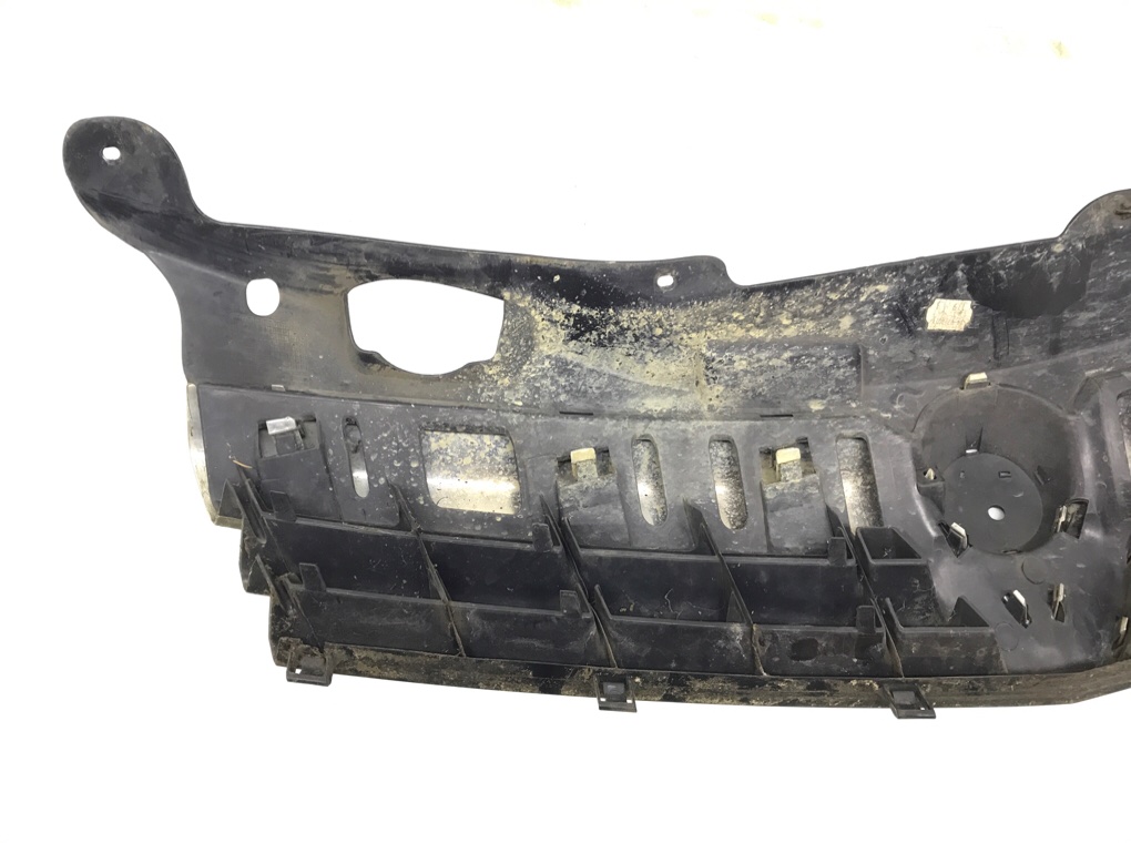 Решетка радиатора бу для Opel Astra H 1.4 i, 2010 г. Решетка радиатора бу для Opel Astra H 1.4 i, 2010 г.