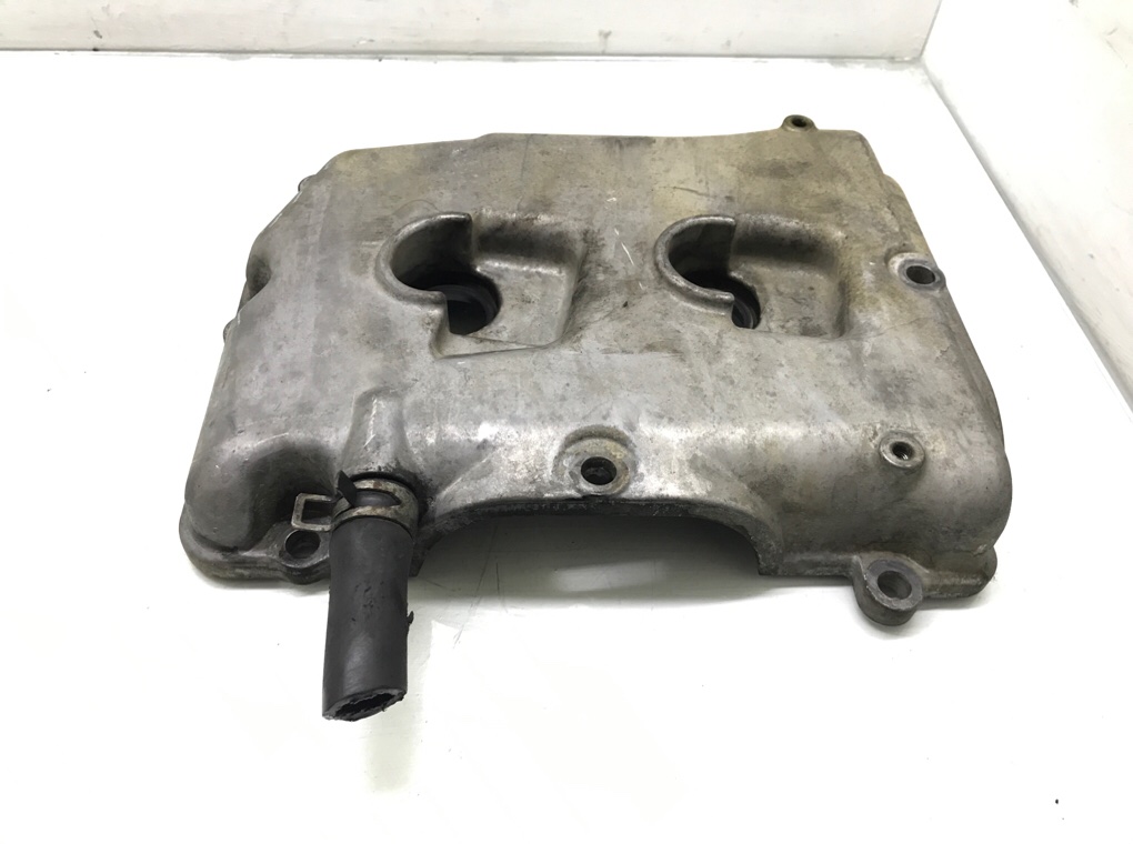 Клапанная крышка бу для Subaru Forester 2.0 TD, 2009 г.