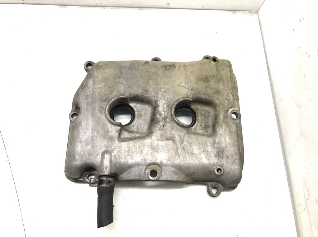 Клапанная крышка бу для Subaru Forester  2.0 TD,  2009 г.