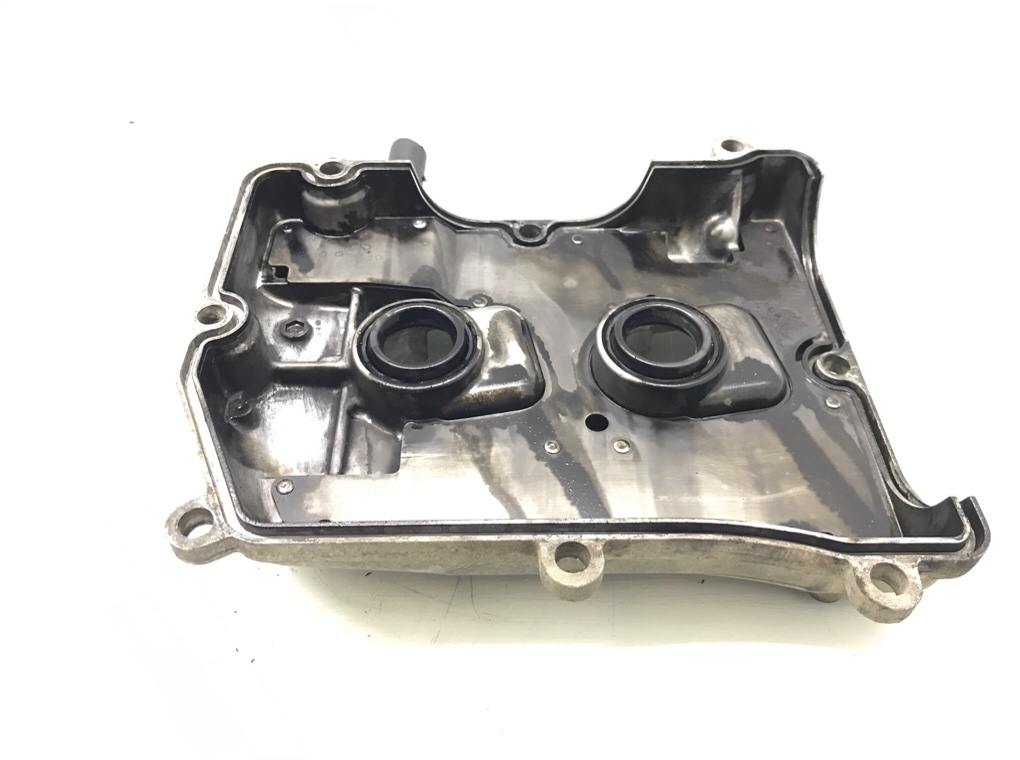 Клапанная крышка бу для Subaru Forester  2.0 TD,  2009 г.