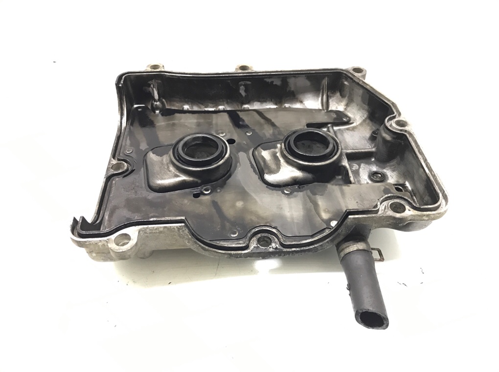 Клапанная крышка бу для Subaru Forester  2.0 TD,  2009 г.