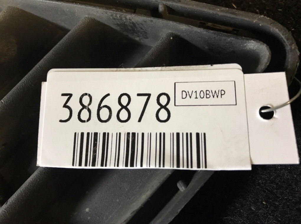 Заглушка (решетка) в бампер передний бу для Opel Meriva A 1.6 i,  2010 г.