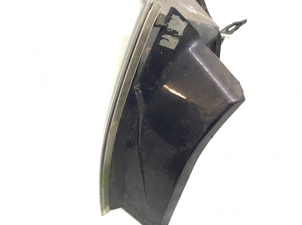 Фонарь задний левый бу для Mazda 3 BK 1.6 i, 2005 г. Фонарь задний левый бу для Mazda 3 BK 1.6 i, 2005 г.