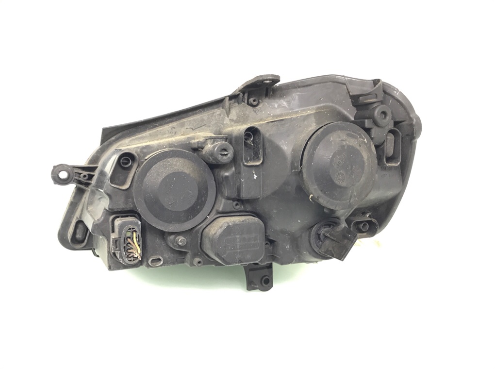 Фара правая бу для Volkswagen Polo 4 1.2 i,  2005 г.