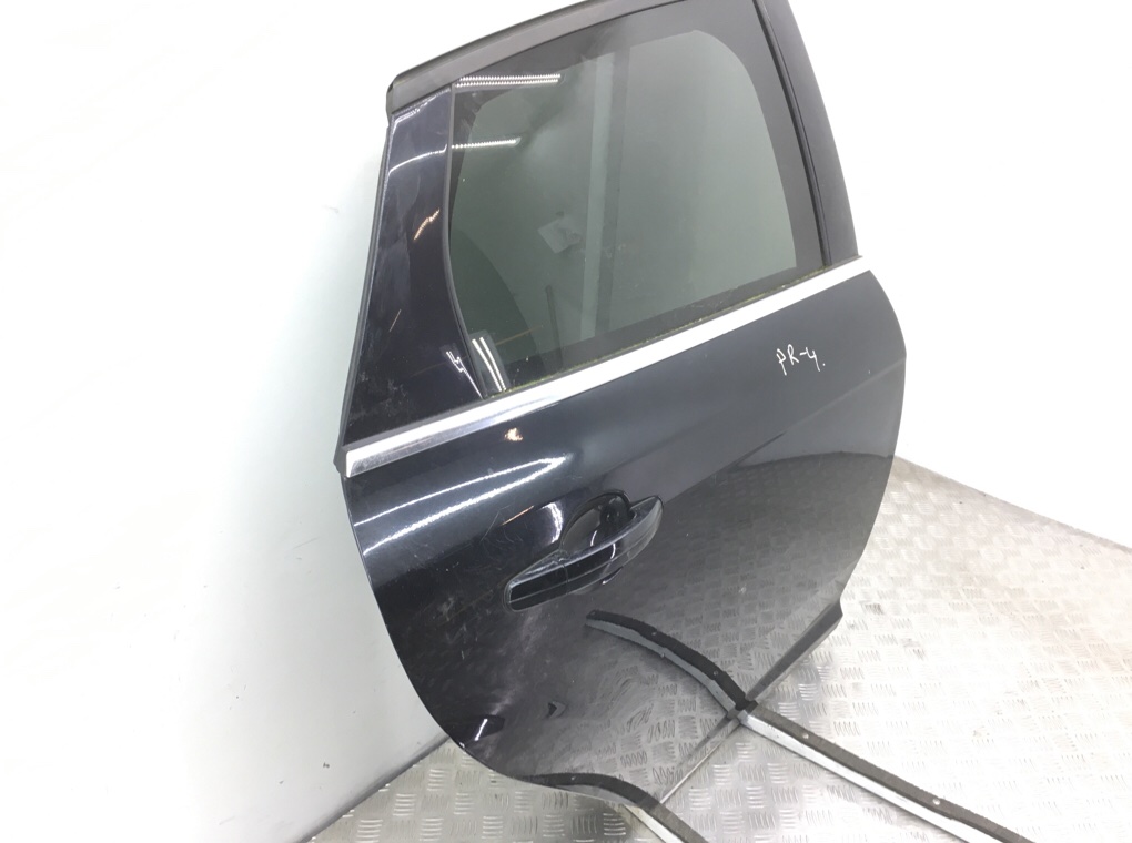Дверь задняя правая бу для Ford Focus 3 1.0 i,  2013 г.
