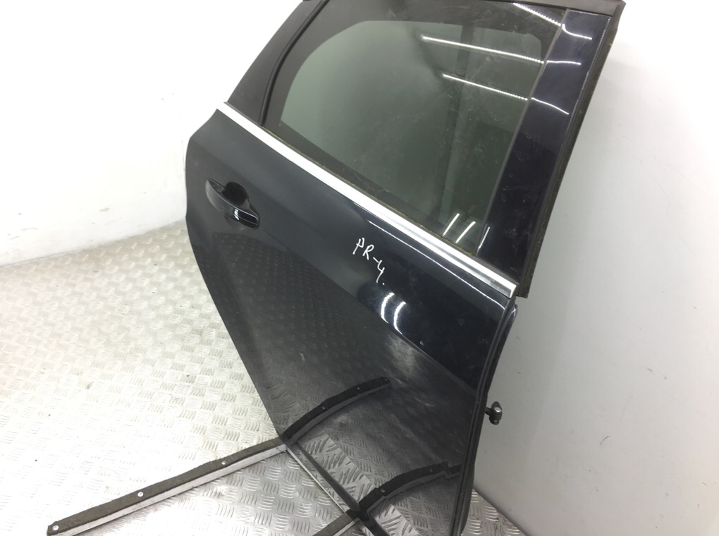 Дверь задняя правая бу для Ford Focus 3 1.0 i,  2013 г.