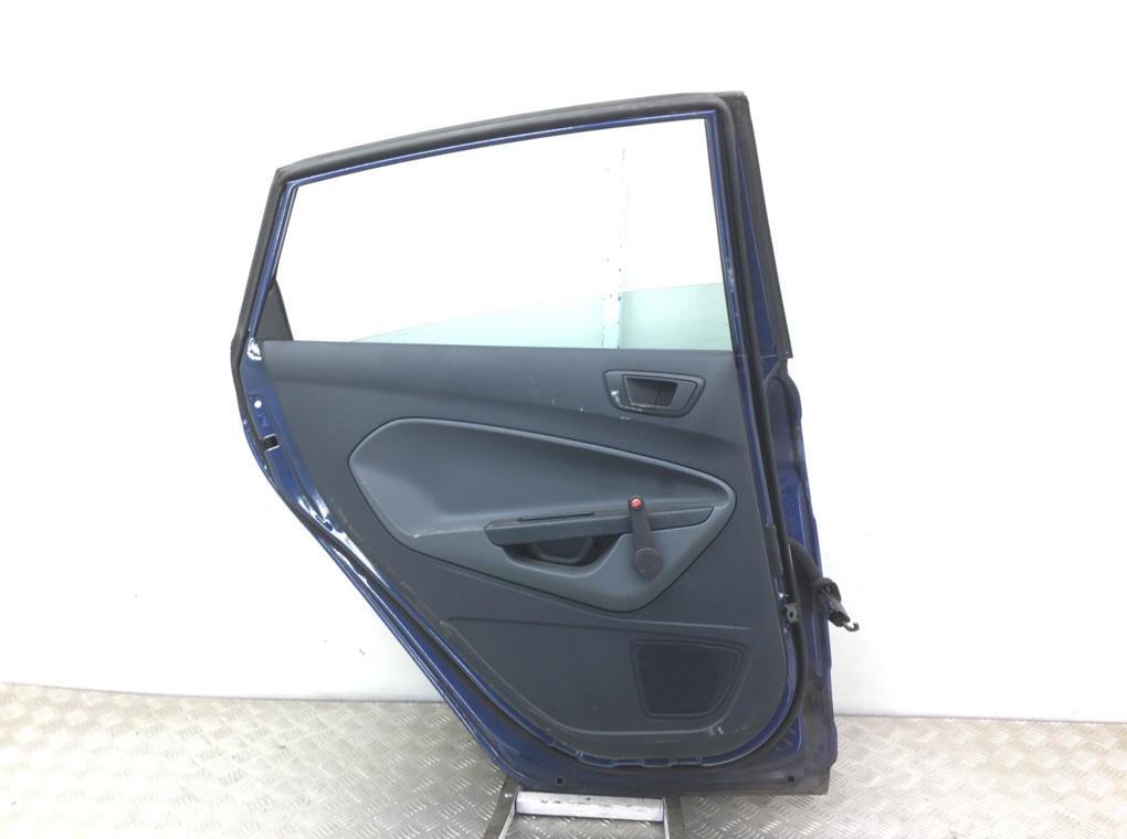 Дверь задняя левая бу для Ford Fiesta 6 1.4 TDCi,  2009 г.