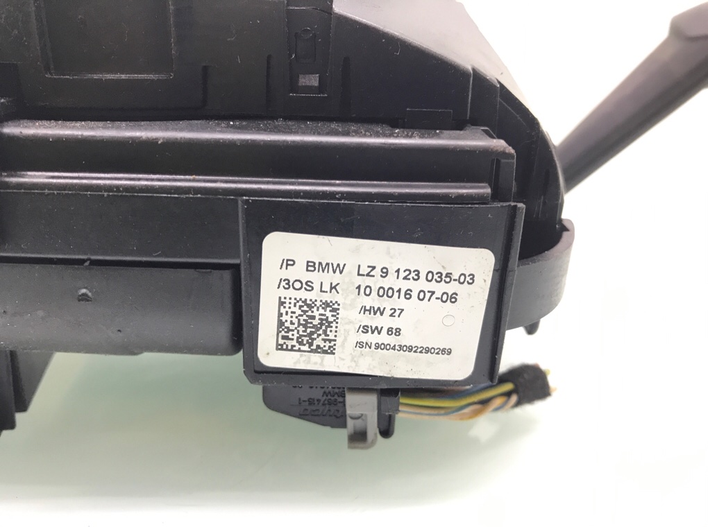 Переключатель подрулевой (стрекоза) бу для BMW 1 E87/E81/E82/E88 2.0 TD,  2009 г.