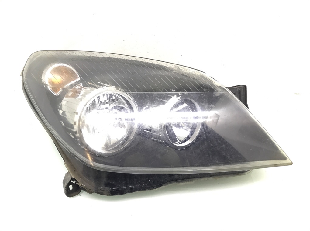 Фара правая бу для Opel Astra H , 2013