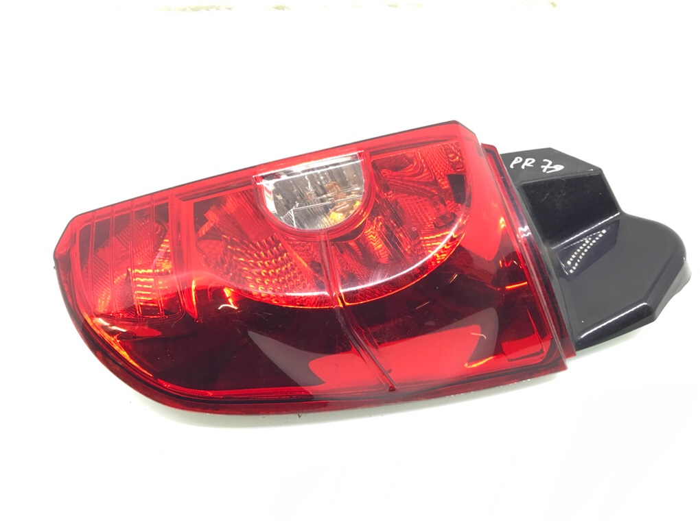 Фонарь задний правый бу для Mitsubishi Colt  1.3 i,  2009 г.