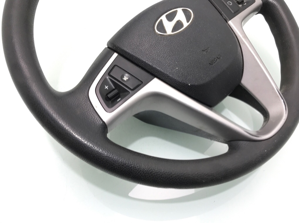 Руль бу для Hyundai i20  1.2 i,  2009 г.