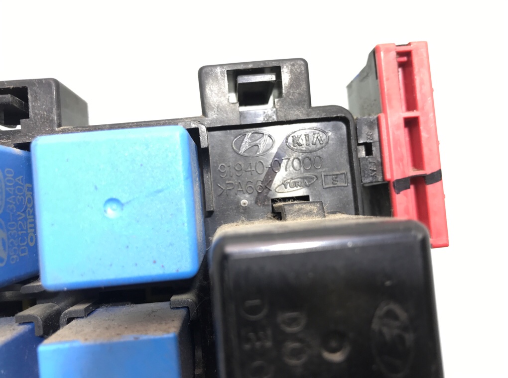 Блок предохранителей бу для Kia Picanto  1.1 i,  2010 г.