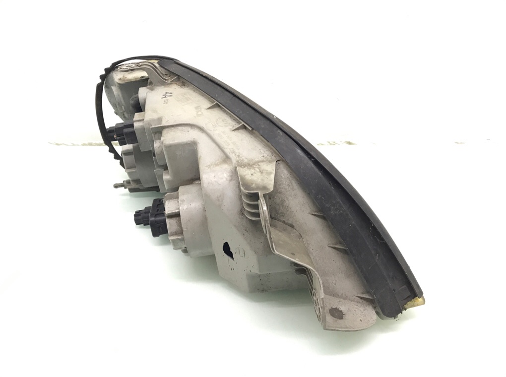 Фара левая бу для Kia Carnival 2.9 CRDi, 2004 г. Фара левая бу для Kia Carnival 2.9 CRDi, 2004 г.