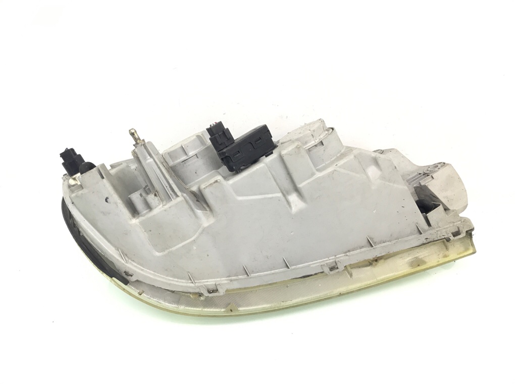 Фара левая бу для Kia Carnival 2.9 CRDi, 2004 г. Фара левая бу для Kia Carnival 2.9 CRDi, 2004 г.