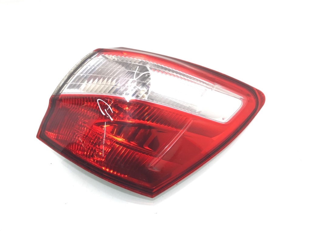 Фонарь задний правый бу для Nissan Qashqai 1.5 DCi, 2010 г.