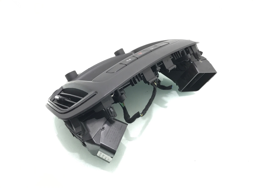 Дисплей бу для Opel Insignia 1.6 CDTi, 2015 г. Дисплей бу для Opel Insignia 1.6 CDTi, 2015 г.