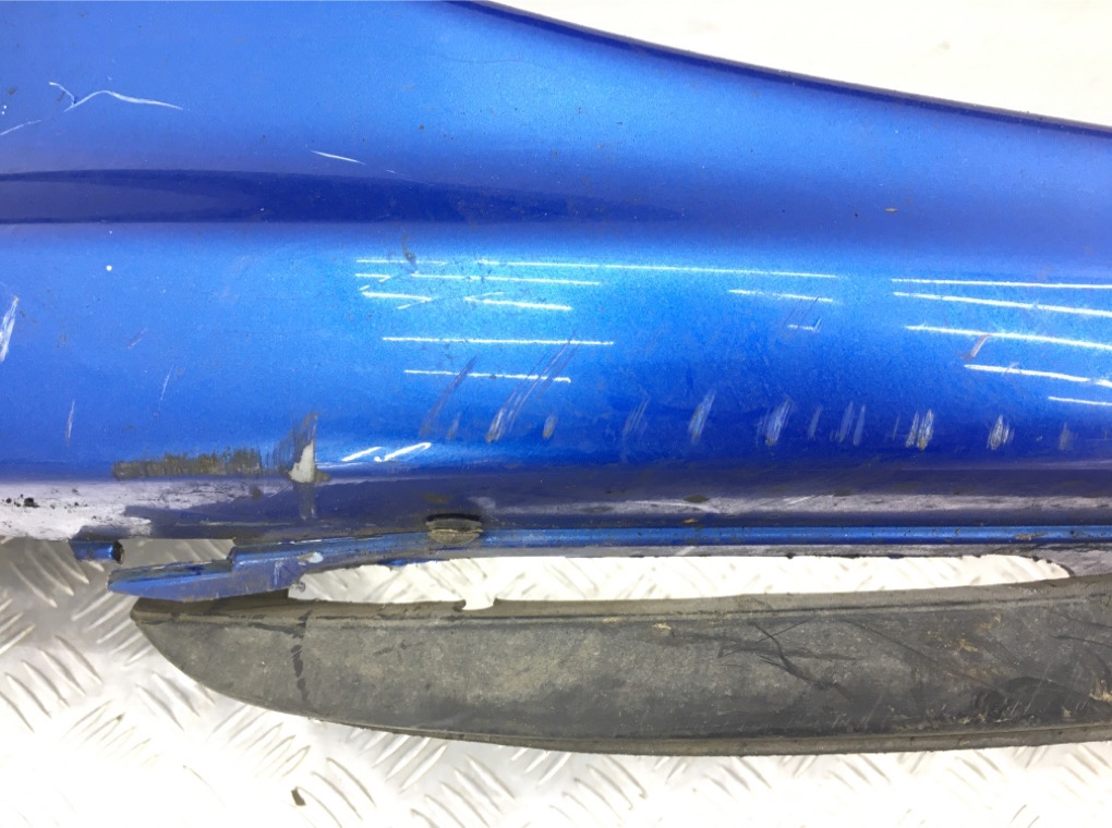 Бампер передний бу для Peugeot 206  1.1 i,  2003 г.