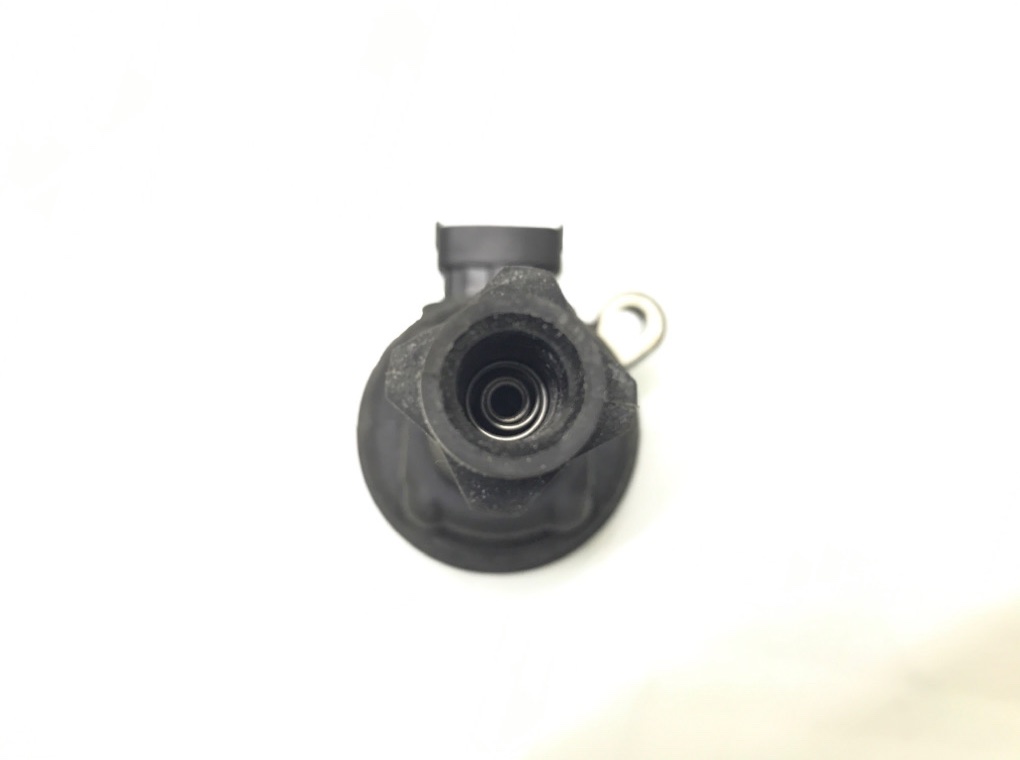 Катушка зажигания бу для Volvo V70  2.4 i,  2000 г.