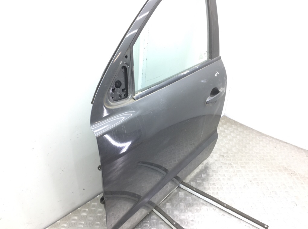 Дверь передняя левая бу для Hyundai Santa Fe  2.2 CRDi,  2006 г.