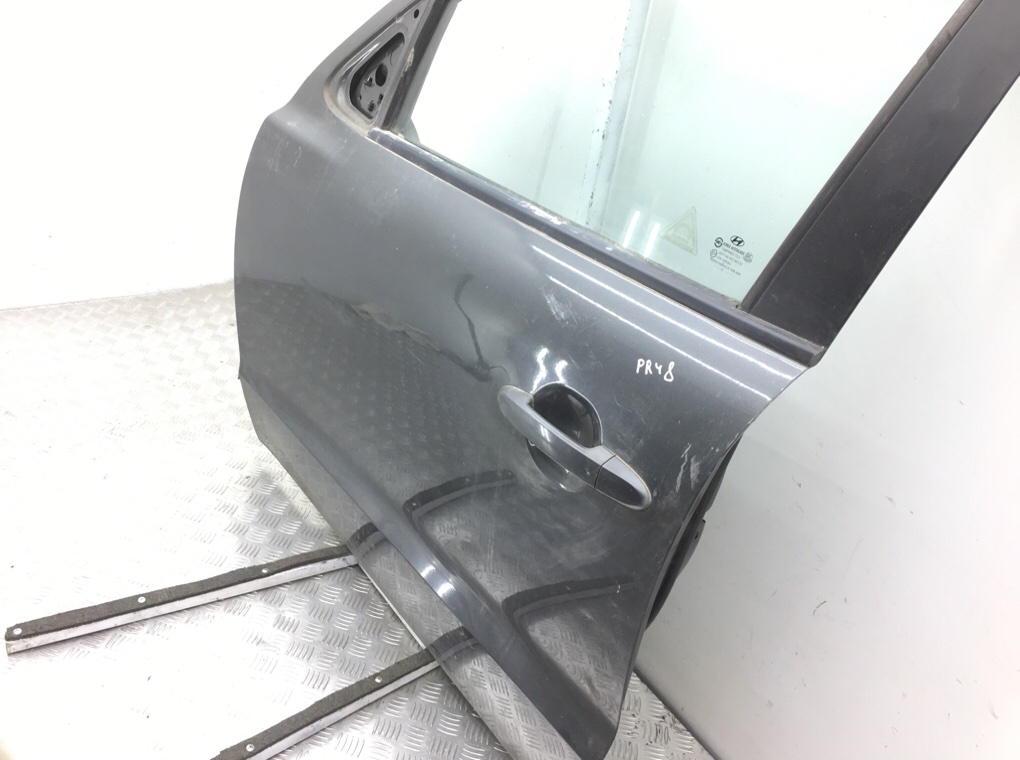 Дверь передняя левая бу для Hyundai Santa Fe  2.2 CRDi,  2006 г.