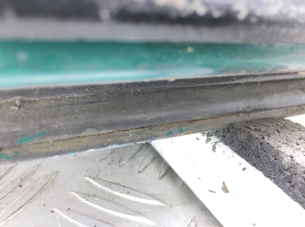 Дверь передняя левая бу для Volkswagen Transporter T4 1.9 TD,  1999 г.