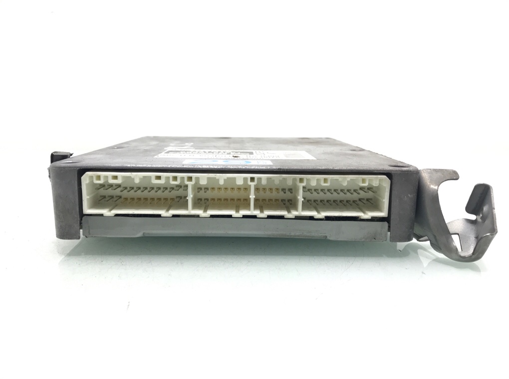 Блок управления двигателем бу для Toyota Yaris Verso  1.3 i,  2001 г.