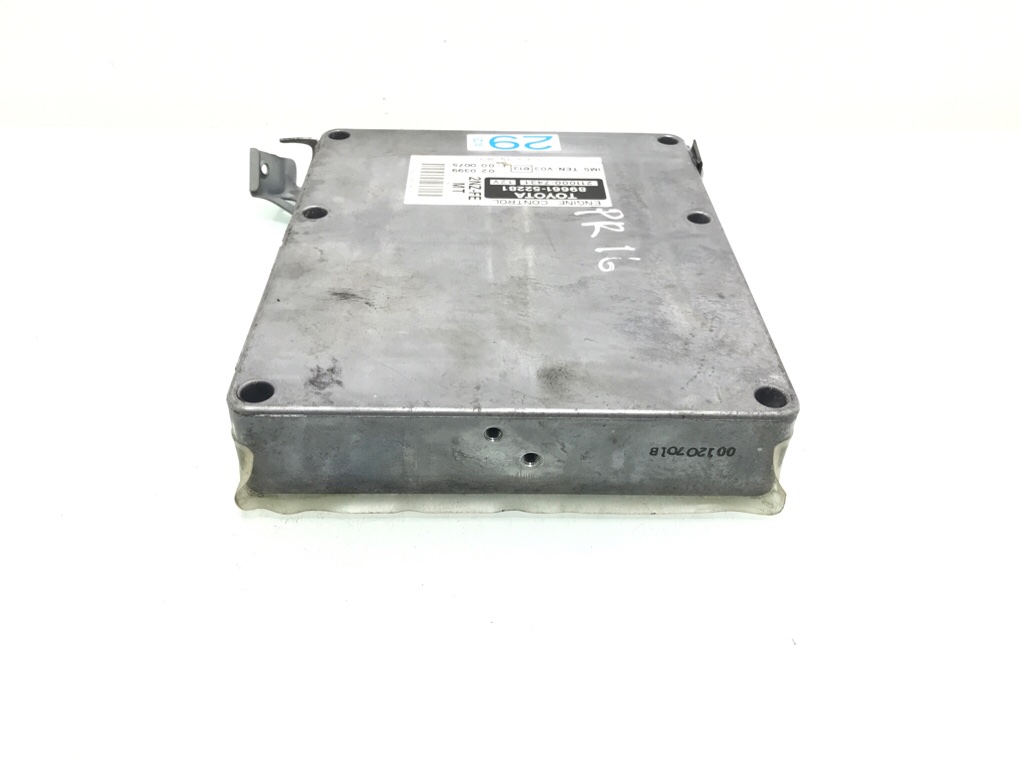 Блок управления двигателем бу для Toyota Yaris Verso  1.3 i,  2001 г.