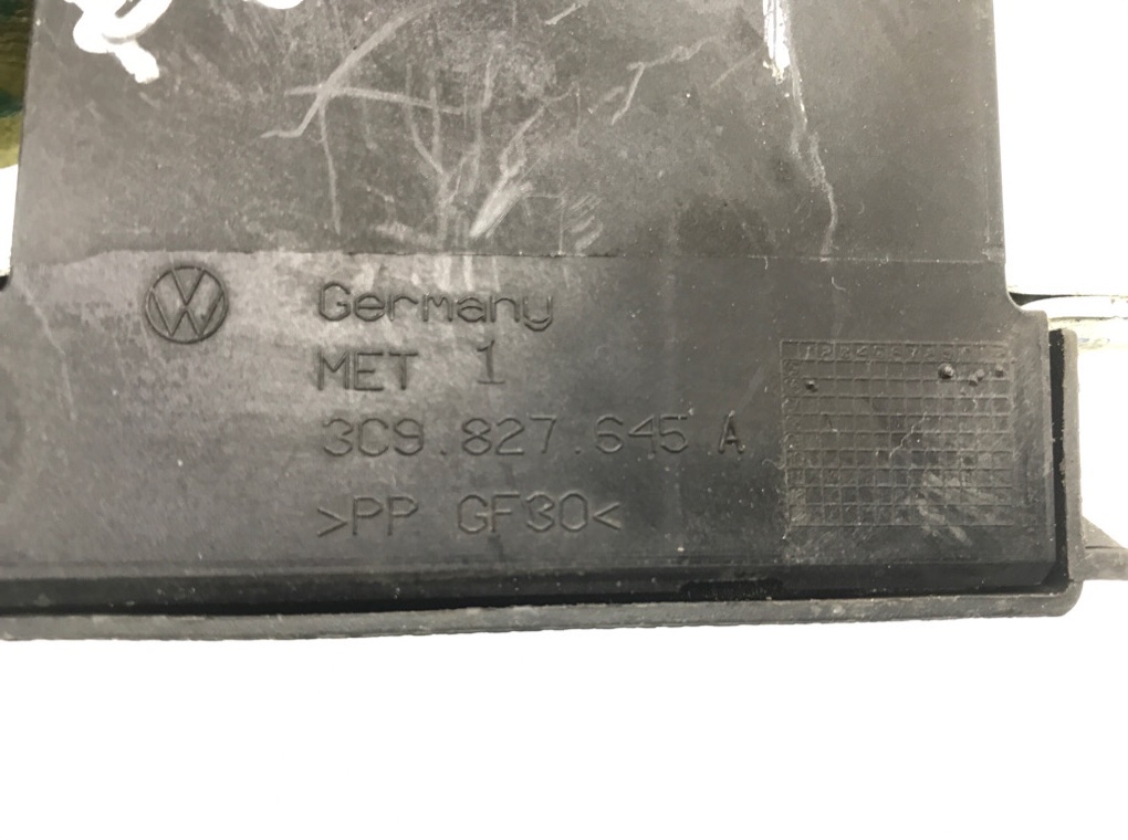 Замок багажника бу для Volkswagen Golf 5 1.9 TDi,  2006 г.