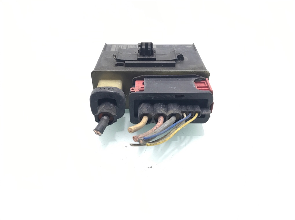 Блок управления вентилятором радиатора бу для Citroen C3  1.6 HDi,  2007 г.