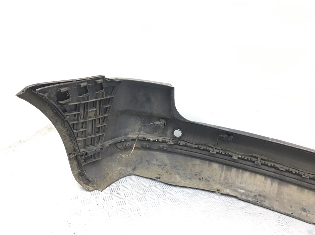 Бампер задний бу для Volkswagen Touran 2.0 TDi, 2007 г. Бампер задний бу для Volkswagen Touran 2.0 TDi, 2007 г.