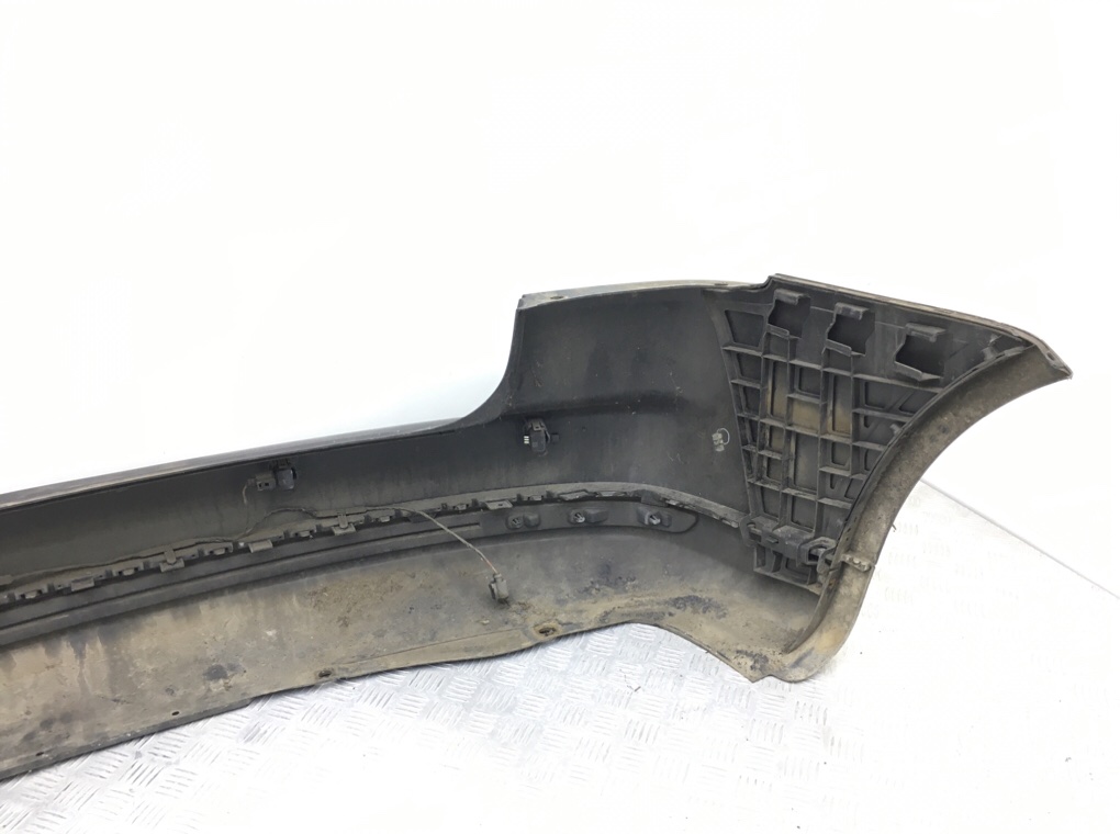 Бампер задний бу для Volkswagen Touran 2.0 TDi, 2007 г. Бампер задний бу для Volkswagen Touran 2.0 TDi, 2007 г.