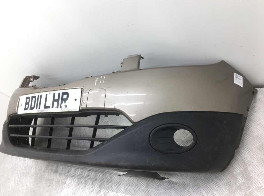 Бампер передний бу для Nissan Qashqai+2  2.0 DCi,  2011 г.