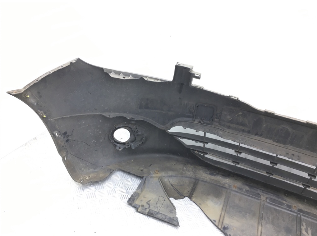Бампер передний бу для Nissan Qashqai+2  2.0 DCi,  2011 г.